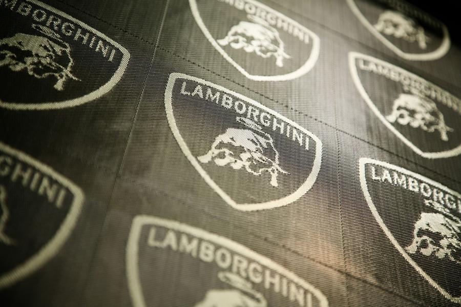  Lamborghini Aventador LP700-4 2011 года  (фото 44 из 204)